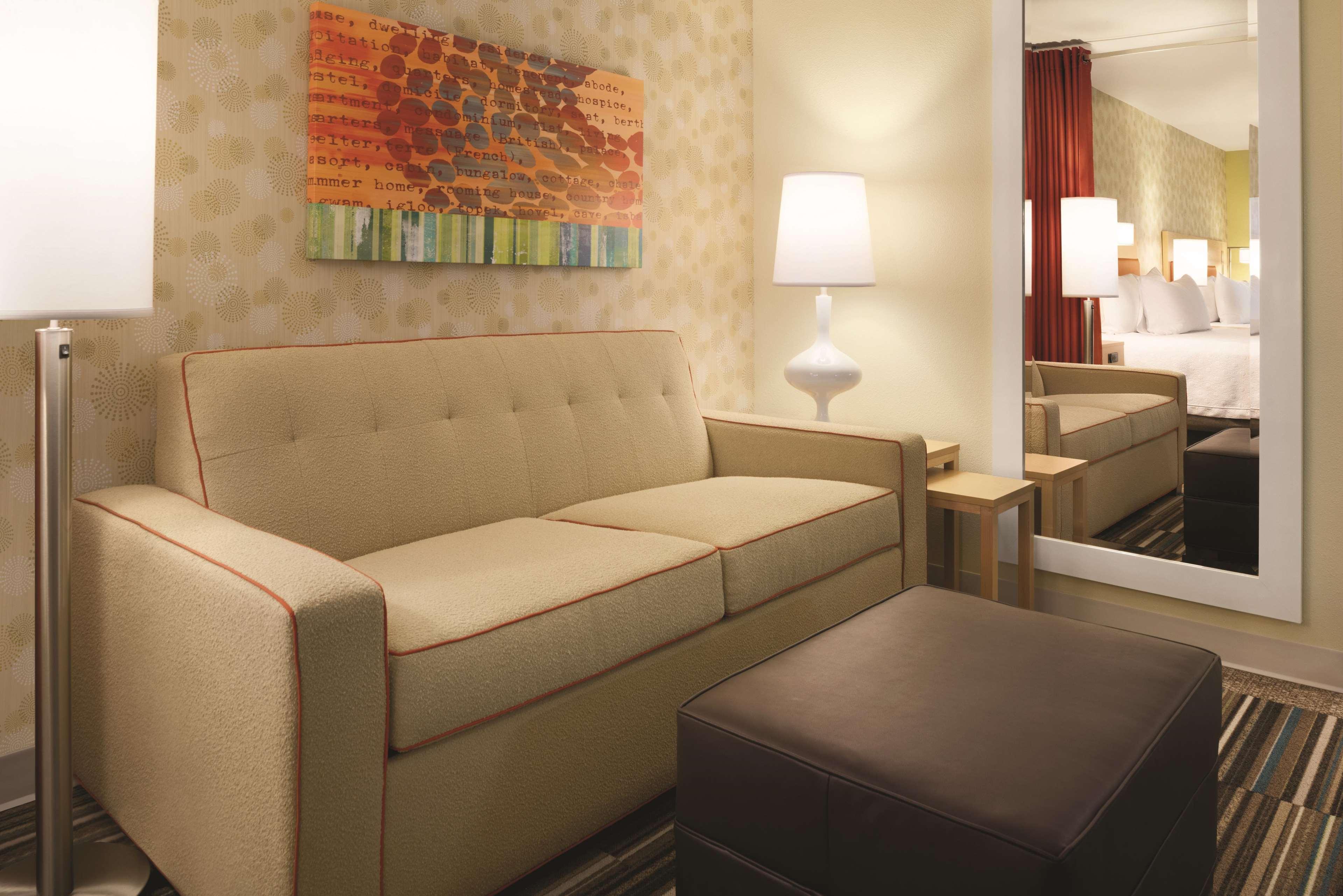 Home2 Suites By Hilton Iowa City Coralville Εξωτερικό φωτογραφία